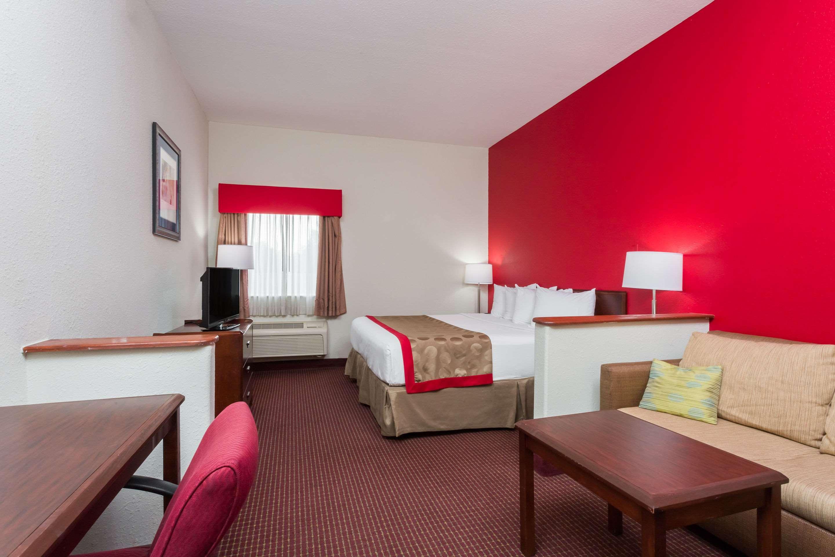 Quality Inn Zephyrhills-Dade City Zewnętrze zdjęcie