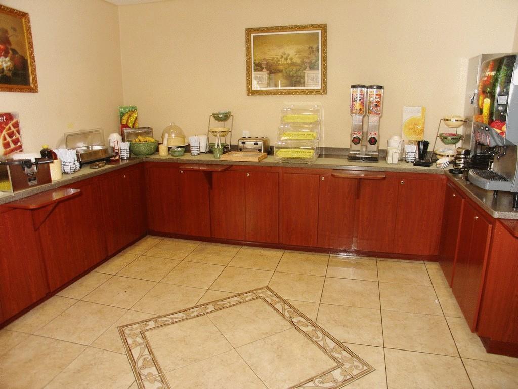 Quality Inn Zephyrhills-Dade City Zewnętrze zdjęcie